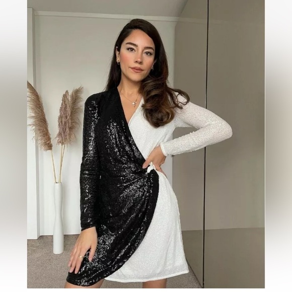 NWT H&M Black and White Sequin Dress - Picture 3 of 3